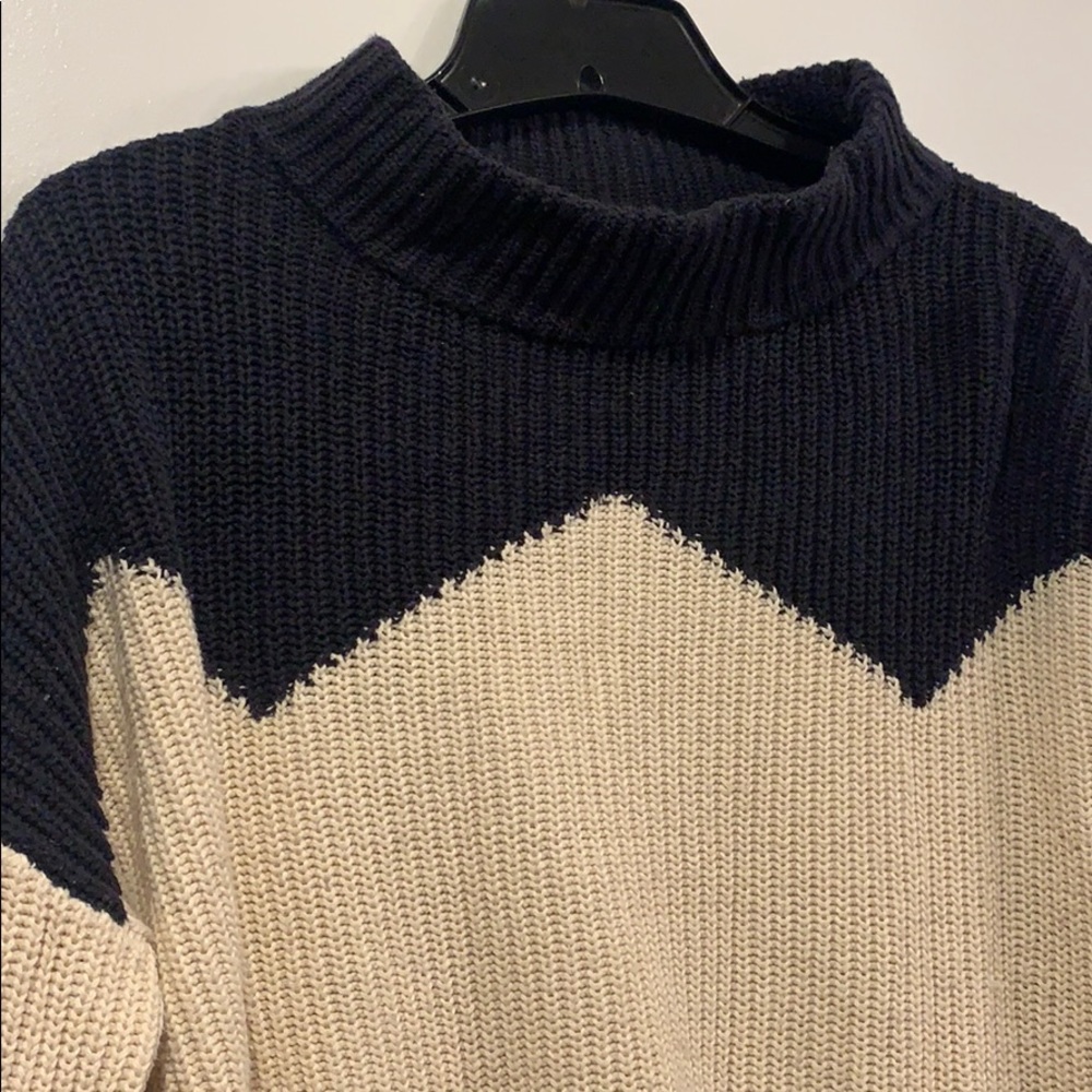 The Reeds X Jcrew sweater - Picture 2 of 4